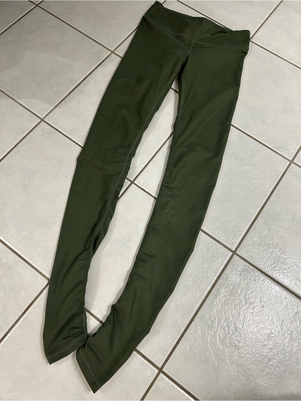 ALO Yoga Olive Green Leggings